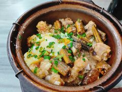 -容里煲仔饭(利丰北路店)