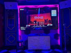 -UK派对KTV(日月广场店)