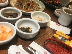 -萨拉伯尔(燕莎友谊商城店)