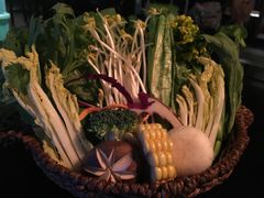 蔬菜大丰收-老表记广西宵夜螺蛳鸭脚煲(西大店)