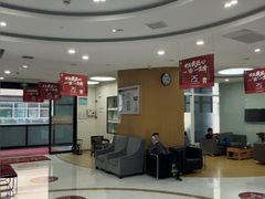 -雅悦齿科(顾村公园店)