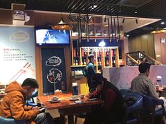 大堂-千岛蚝高压锅生蚝·人参火锅(白云万达店)