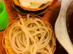 -绝城芋儿鸡(犀浦旗舰店)