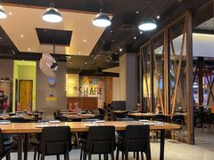 大堂-必胜客(滨江店)