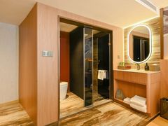 -爱舍海岸酒店(香港中路五四广场店)