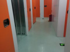-安东易迷你自助仓储寄存仓库(草桥店)