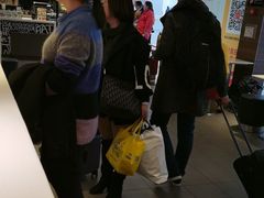 -麦当劳(汉口火车站候车室店)
