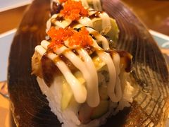 鳗鱼牛油果寿司-烧鸟横丁(联发文创口岸店)
