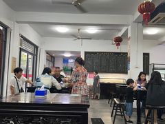 -张一品食府