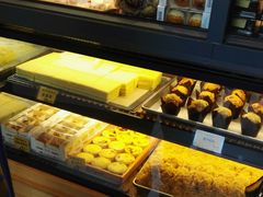 -鲍师傅糕点(江苏路店)