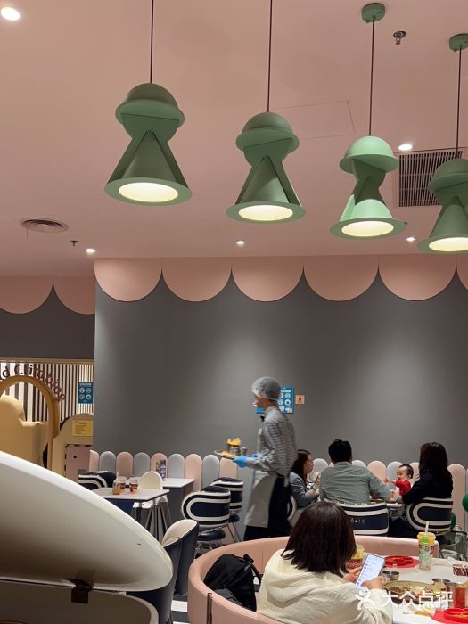 奈尔宝家庭中心·亲子餐厅(前滩店)图片