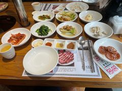 -紫霞门韩国料理烤肉(深南东路店)