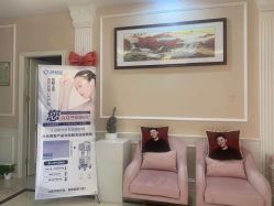 -Bollins波林丝•专研护发中心