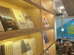 -猫的天空之城概念书店(印象城购物中心店)