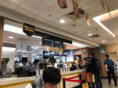 -麦当劳(轻轨曹杨路店)
