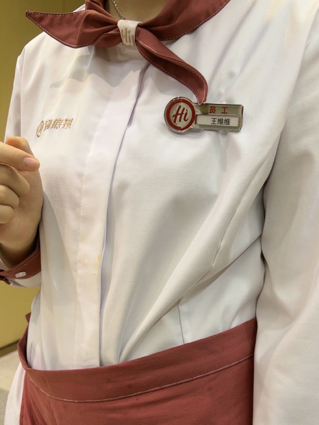 海底捞火锅(环球银泰店)小姐姐服务态度很好