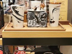 零售区-星巴克臻选(北京银泰店)