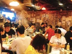 大堂-鲜入围煮花胶鸡海鲜火锅