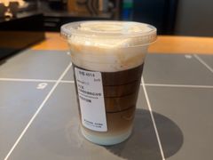 -星巴克(昆明机场III店)