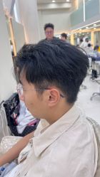 点击看大图 -十六番发型师事务所