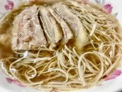 -吴记当归猪脚鸭肉面线
