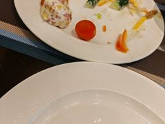 -美食汇·海鲜自助餐·家庭聚会·商务宴请(青秀万达文华店)
