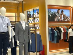-王府井奥莱临潼小镇(临潼店)