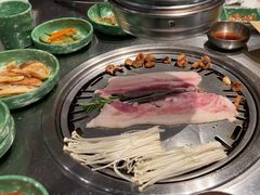 -欧巴炭烤肉오빠숯불구이(南京东路店)