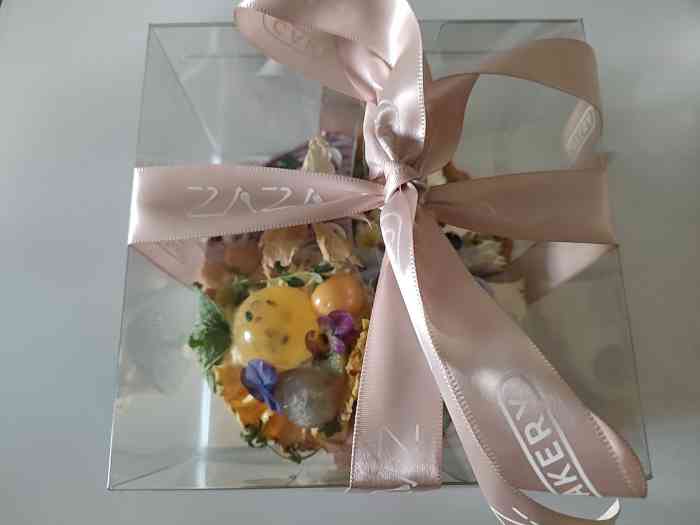 zaza cakery-"去年就收藏了,但是那时最想吃的白草莓限定.