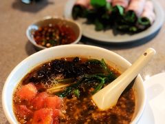 油鸡枞米线-半山腰·云南菜(侨福芳草地店)