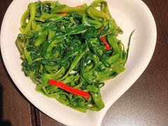 腐乳炒通菜-大头虾越式风味餐厅(光明广场店)