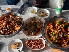 -休记光头香辣蟹干锅店(衣冠庙店)