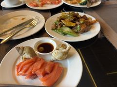 -大中华希尔顿酒店-念自助餐·嗨啤·小龙虾