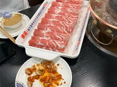 -楼外楼大刀肉传统火锅居(博学路店)