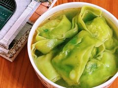 -新镇江酒家(南京西路店)
