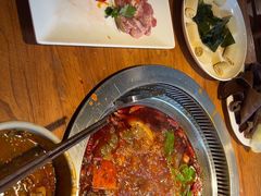 -城墙拐拐火锅(三峡广场黑金冠店)
