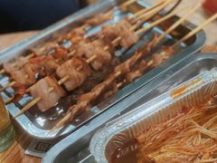 -茸梅路右拐龙虾-农家菜(松江店)