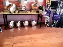 -莎蔓莉莎美容会所