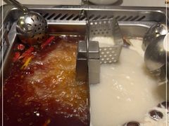 -海底捞火锅(高新万达店)