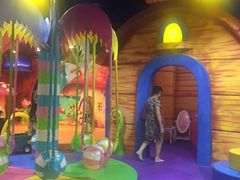 -酷洛小镇(步步高新天地购物广场店)