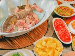 -老刘生态大鱼坊铁锅炖鱼(赛马场店)