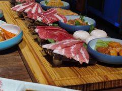 -明洞阿姨·韩式酱蟹烤肉·创意料理(三元桥店)