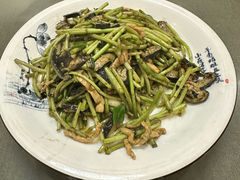 野芦蒿炒臭干-广迎居老正兴菜馆