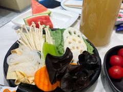 -三江源活鱼现烤(维多利摩尔城店)