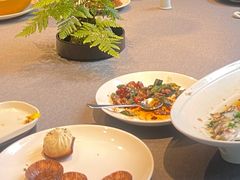 -HOMES上海本帮菜(襄阳公园店)