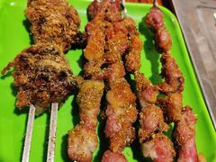 -洞庭洲·防空洞火锅·烧烤·铜锅涮肉(新百广场店)