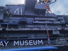 -中途岛号航空母舰博物馆