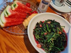 -黄泥岗·地道湖北菜(奥特莱斯店)