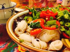-闯关东东北农家菜(崂山石老人店)