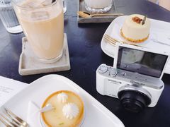 -UNI UNI(环亚凯瑟琳店)